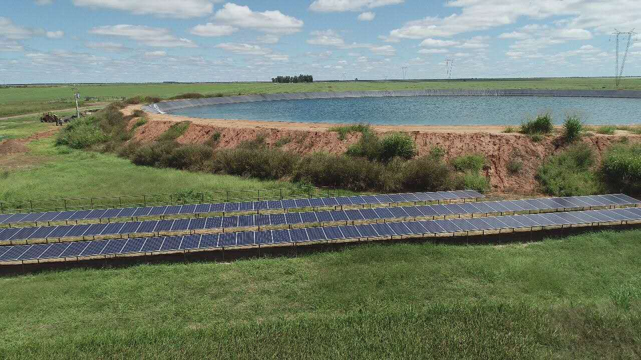 Solar pump inverter solution